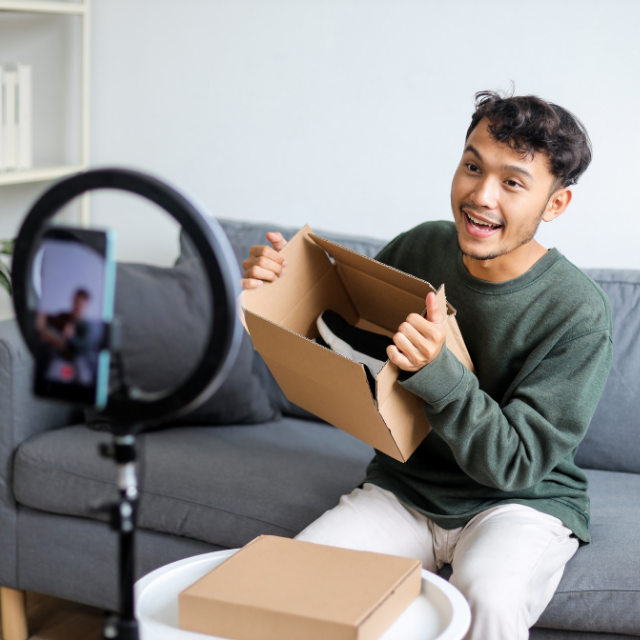 Free Influencer Invoice Templates Invoize Easy invoice Maker App